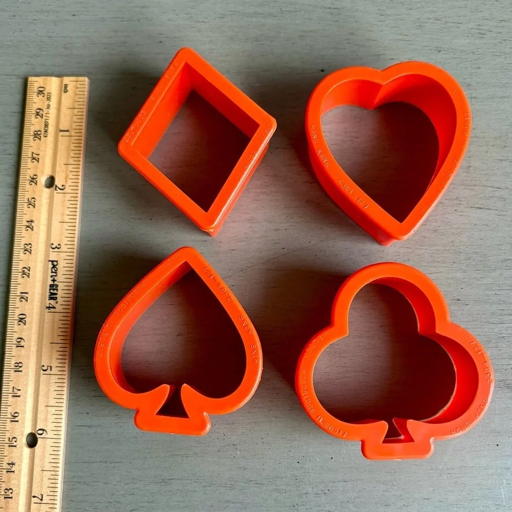 Large Lot of 30 VTG Cookie Cutters Baking Play-Doh Cake Hand Numbers Flag Duck